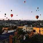 Falcon Cave Hotel