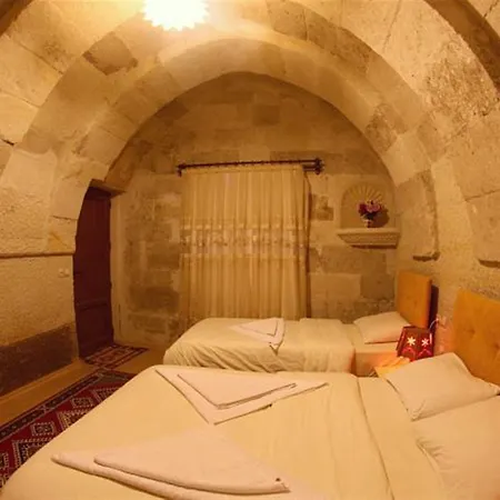 Falcon Cave 2* Goreme