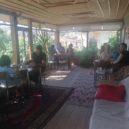 Falcon Cave 2* Goreme