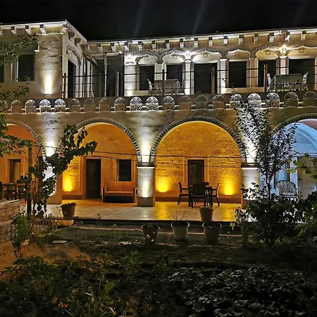 Falcon Cave Hotel