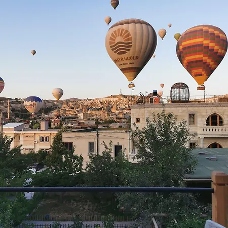 Hotel Falcon Cave 2*