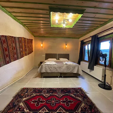 Hotel Falcon Cave 2*