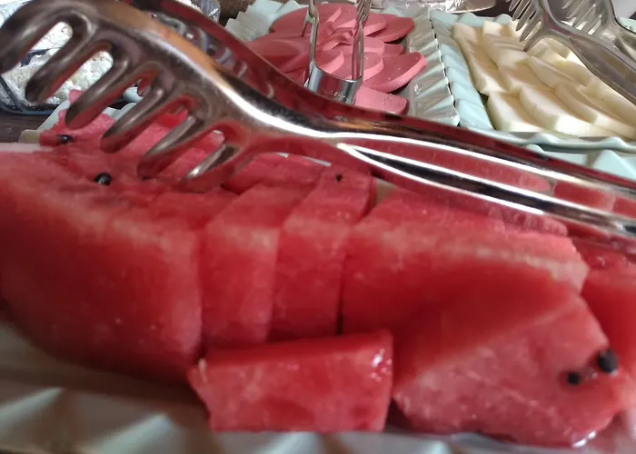 Falcon Cave Hotel Goreme